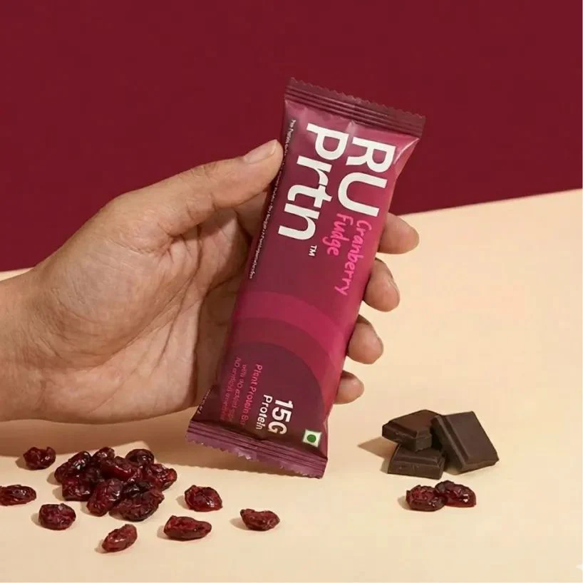 RU Prtn Cranberry Fudge Protein Bars,43g (Pack of 6, High Fiber, No Added Sugar, Sweet & Tangy Snack) - Image 3