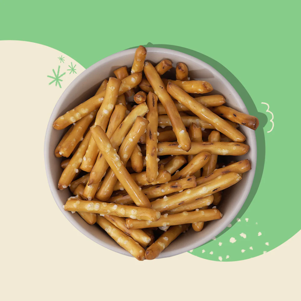 Salted Pretzel Mini Sticks,30g (Baked Crunchy Snack | Low Oil | Classic Salted Pretzel Sticks) - Image 4