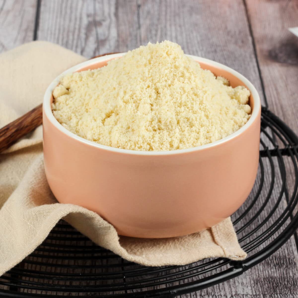 Fine Almond Flour, 1kg (Naturally Gluten-free, Blanched & Finely Milled, Low-Carb, Ideal for Baking & Keto Recipes) - Image 3