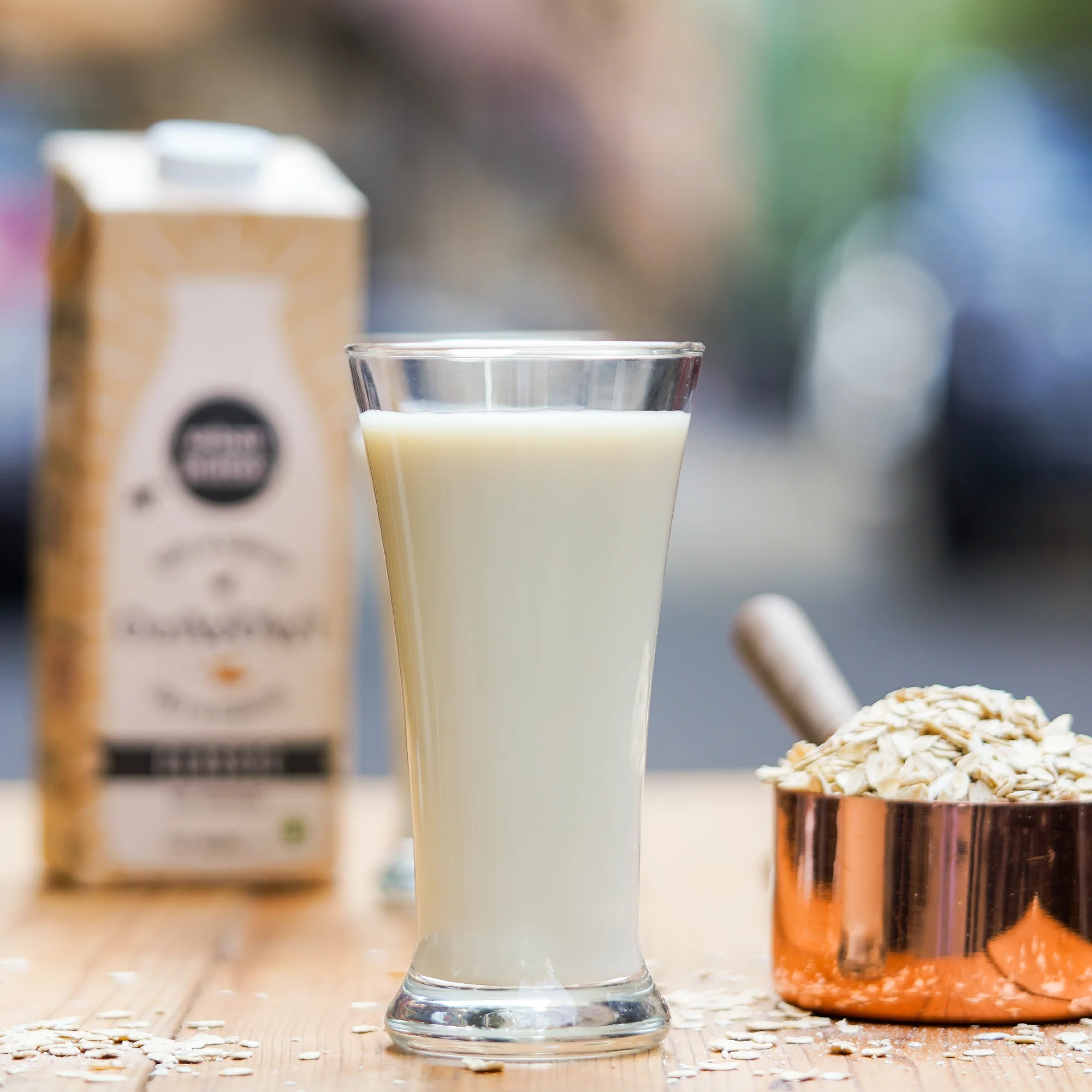 OatWOW Classic Oat Beverage, 1L [Plant-based /Milk Alternative] - Image 7