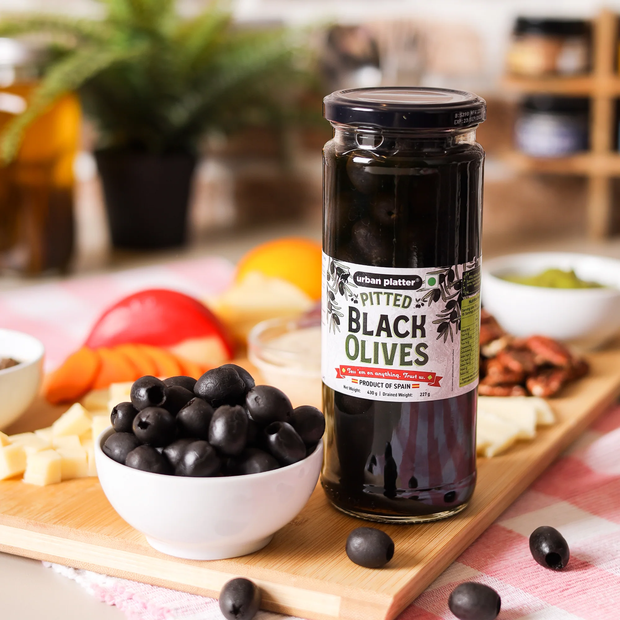 Pitted Black Spanish Olives, 430g (Whole & Seedless | Rich Mediterranean Taste | Ideal for Pizzas, Salads, Pasta & Snacking) - Image 4