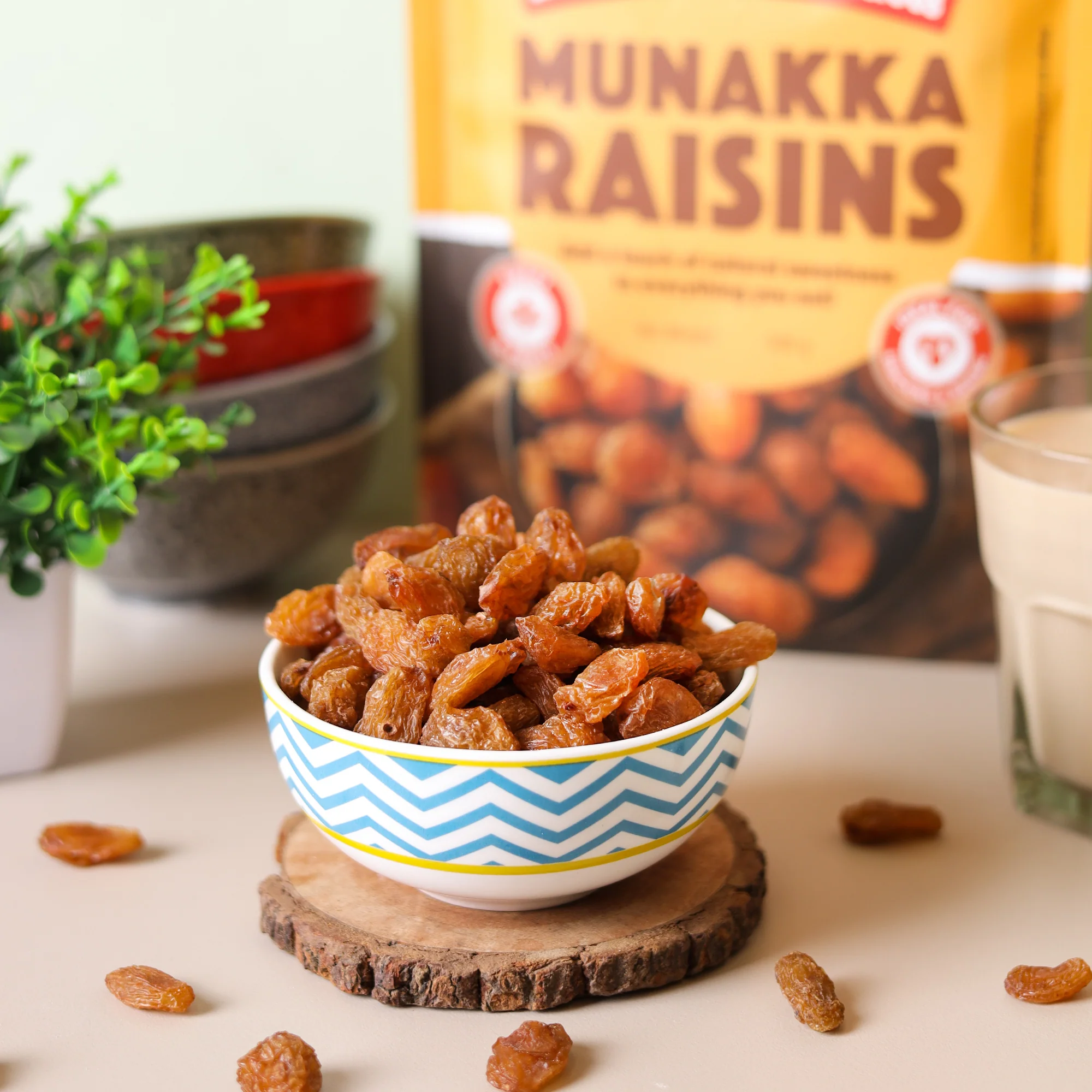 Premium Munakka Raisins, 500g (Naturally Sweet & Juicy | Rich in Antioxidants | Contain seeds | Ayurveda Superfood) - Image 3
