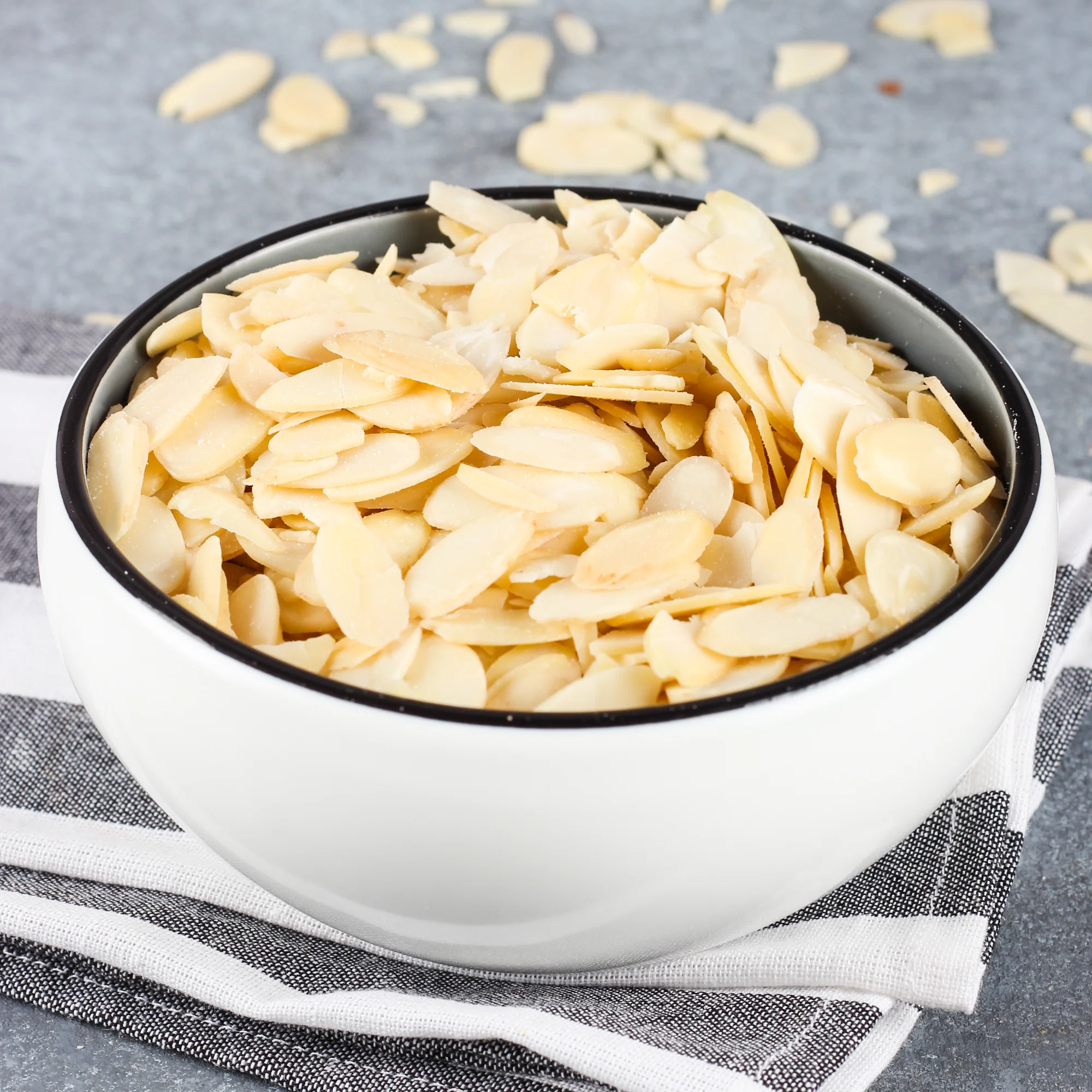 Sliced Blanched Almonds, 200g (Without Skin | Thinly Sliced | Perfect for Baking, Toppings, Snacking) - Image 4